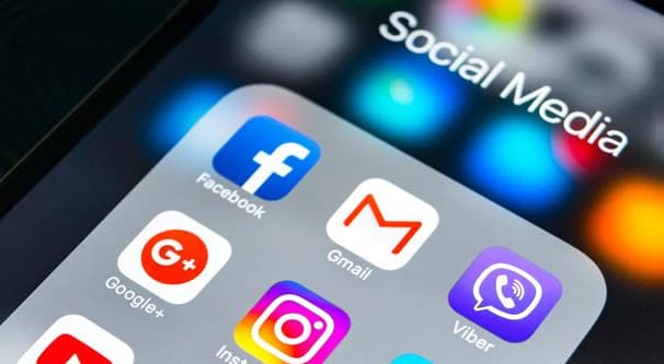 Facebook universitet tələbələrinə özəl yeni sosial şəbəkə yaradır