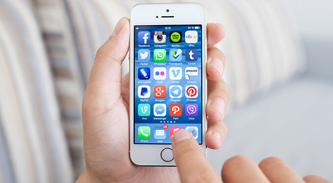 İnstagram və Facebookda yenilik – Sizə aid paylaşımları silə biləcəksiniz