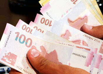 Azərbaycanda bu sahədə çalışanların maaşı 21 faizdən çox artıb