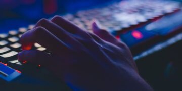 Mütləq bilməli olduğunuz 100 faydalı internet saytı