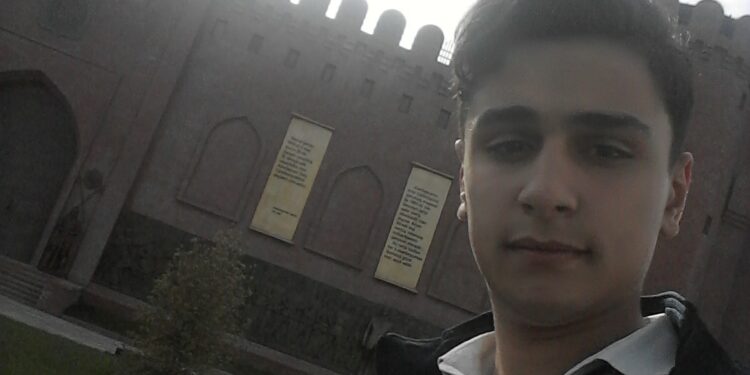 “Tələbə yüksək nəticələr əldə edərsə, özünü inkişaf etdirmək üçün özü özünə mükəmməl şərait yarada bilər..” Fərid Məhyəddinovla müsahibə