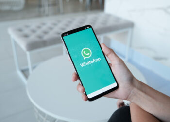 “WhatsApp” yeni qaydalarla razılaşmayan istifadəçiləri bloklayacaq