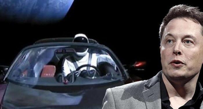 Maskın kosmosa göndərdiyi Tesla hazırda haradadır?