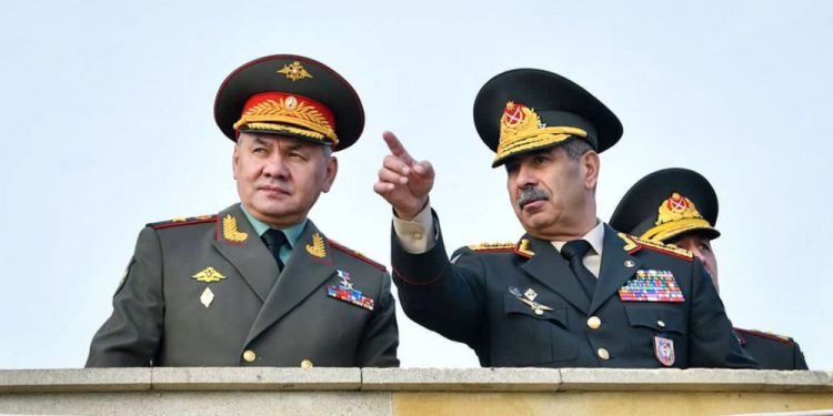 Şoyqu Zakir Həsənovla Qarabağdakı vəziyyəti müzakirə edib