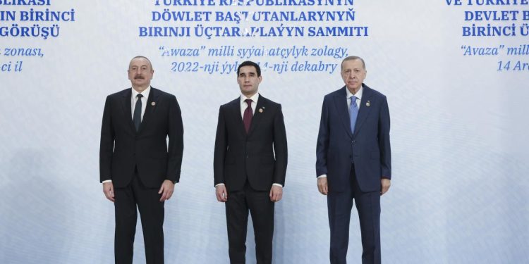 Türkmənistan sammitinin geosiyasi aspektləri