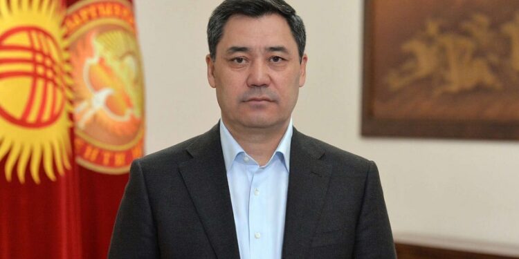 Qırğızıstan Prezidenti Sadır Japarov Azərbaycana işgüzar səfərə gəlib