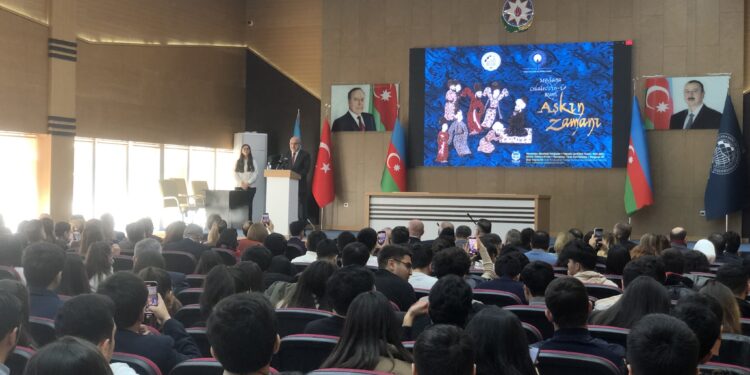 Mövlanə İlinə Həsr Edilmiş “Aşkın Zamanı” Adlı Tədbir Keçirilib.￼